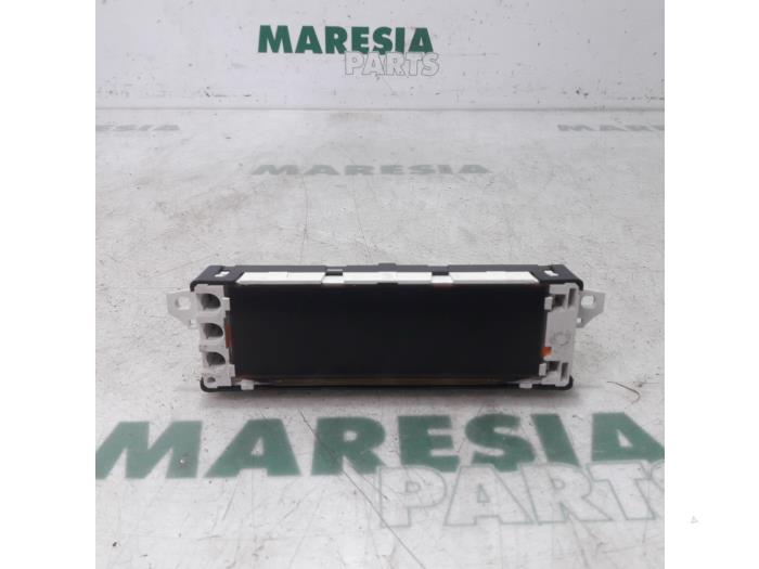 Begagnade Innerdisplay Peugeot 207 SW (WE/WU) 1.4 16V Vti Pris € 25,00 Marginaltabell erbjuds av Maresia Parts