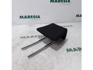 Used Headrest Peugeot 207 SW (WE/WU) 1.4 16V Vti Price € 35,00 Margin scheme offered by Maresia Parts