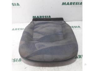 Used Seat upholstery, left Renault Kangoo (KC) 1.4 Price € 50,00 Margin scheme offered by Maresia Parts