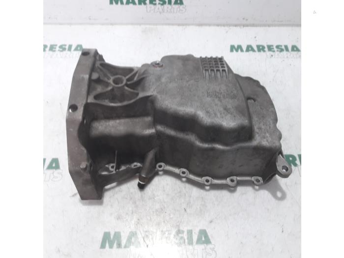 Gebrauchte Ölwanne Renault Modus/Grand Modus (JP) 1.4 16V Preis € 40,00 Margenregelung angeboten von Maresia Parts