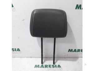 Used Headrest Renault Scénic II (JM) 1.9 dCi 120 Price € 50,00 Margin scheme offered by Maresia Parts