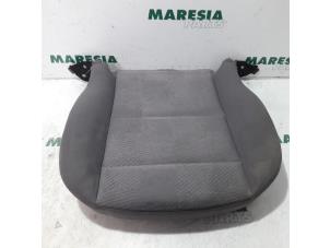 Używane Tapicerka fotela lewego Peugeot 307 (3A/C/D) 2.0 16V Cena € 50,00 Procedura marży oferowane przez Maresia Parts