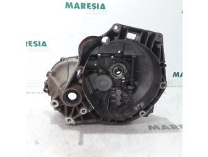Used Gearbox casing Fiat Fiorino (225) 1.3 JTD 16V Multijet Price € 60,50 Inclusive VAT offered by Maresia Parts