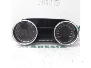 Used Instrument panel Peugeot 508 SW (8E/8U) 2.0 BlueHDi 180 16V Price € 183,75 Margin scheme offered by Maresia Parts