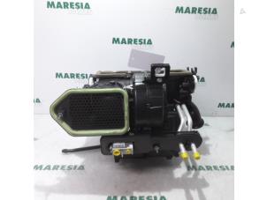Used Heater housing Peugeot 508 SW (8E/8U) 2.0 BlueHDi 180 16V Price € 220,00 Margin scheme offered by Maresia Parts