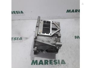 Używane Korpus skrzyni biegów Fiat Idea (350AX) 1.4 16V Cena € 35,00 Procedura marży oferowane przez Maresia Parts