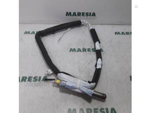 Used Roof curtain airbag, right Peugeot 508 SW (8E/8U) 2.0 BlueHDi 180 16V Price € 50,00 Margin scheme offered by Maresia Parts
