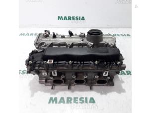 Używane Glowica cylindra Peugeot 607 (9D/U) 2.9 V6 24V Cena € 210,00 Procedura marży oferowane przez Maresia Parts