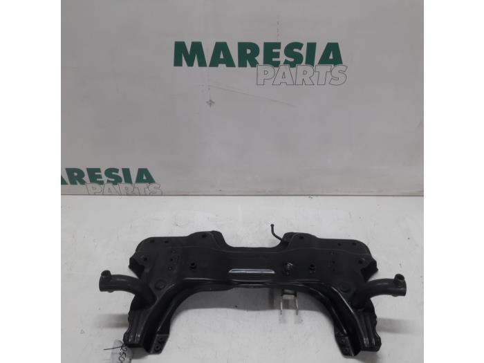 Begagnade Underram Fiat Doblo Cargo (263) 1.4 16V Pris € 84,70 Inklusive moms erbjuds av Maresia Parts