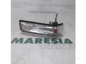 Used Indicator, left Fiat Doblo Cargo (263) 1.4 16V Price € 30,25 Inclusive VAT offered by Maresia Parts