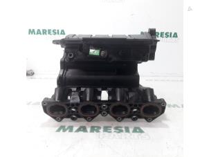 Used Intake manifold Peugeot 207/207+ (WA/WC/WM) 1.6 16V Price € 35,00 Margin scheme offered by Maresia Parts