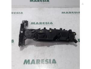 Usados Tapa de válvulas Citroen C3 (SC) 1.6 HDi 92 Precio € 35,00 Norma de margen ofrecido por Maresia Parts