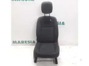 Used Seat, right Renault Scénic III (JZ) 1.2 16V TCe 115 Energy Price € 131,25 Margin scheme offered by Maresia Parts