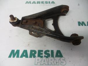 Used Front lower wishbone, left Renault Express/Rapid/Extra 1.9 D Price € 30,25 Inclusive VAT offered by Maresia Parts