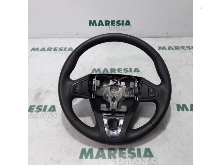 Used Renault Scénic Iii Jz 1 2 16v Tce 115 Energy Steering Wheel Steering Wheel From A Renault Scénic Iii Jz 1 2 16v Tce 115 Energy 2017
