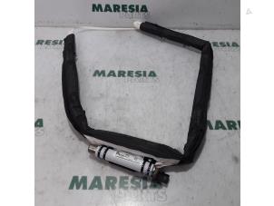Used Roof curtain airbag, left Renault Scénic III (JZ) 1.2 16V TCe 115 Energy Price € 40,00 Margin scheme offered by Maresia Parts