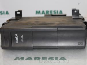 Używane Zmieniarka CD Citroen C5 I Berline (DC) 3.0 V6 24V Cena € 75,00 Procedura marży oferowane przez Maresia Parts