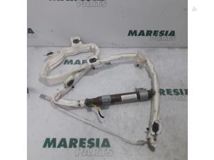 Usagé Airbag plafond droite Lancia Delta (844) 1.6 D Multijet 16V 120 Prix € 60,00 Règlement à la marge proposé par Maresia Parts