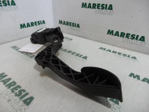 Used Throttle pedal position sensor Citroen C8 (EA/EB) 2.0 HDi 16V Price € 75,00 Margin scheme offered by Maresia Parts