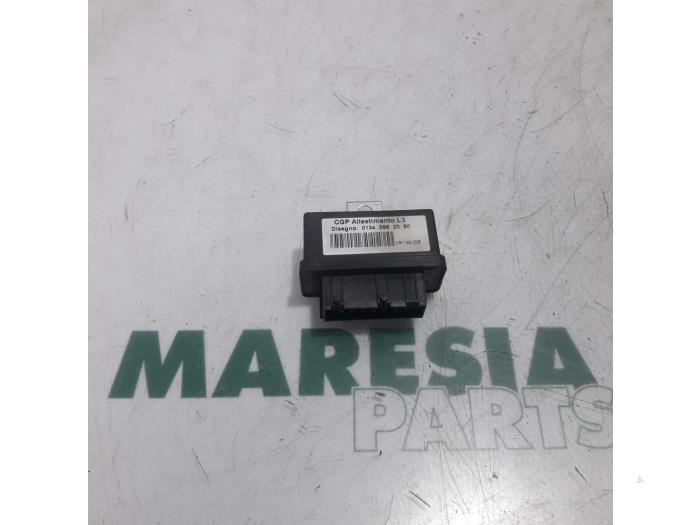 Begagnade Relä Lancia Delta (844) 1.6 D Multijet 16V 120 Pris € 30,00 Marginaltabell erbjuds av Maresia Parts