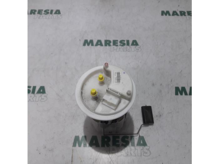 Gebrauchte Kraftstoffpumpe Elektrisch Lancia Delta (844) 1.6 D Multijet 16V 120 Preis € 50,00 Margenregelung angeboten von Maresia Parts