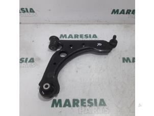 Used Front lower wishbone, right Lancia Delta (844) 1.6 D Multijet 16V 120 Price € 35,00 Margin scheme offered by Maresia Parts