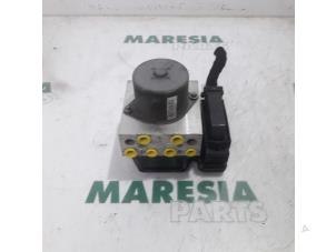 Gebrauchte ABS Pumpe Lancia Delta (844) 1.6 D Multijet 16V 120 Preis € 131,25 Margenregelung angeboten von Maresia Parts