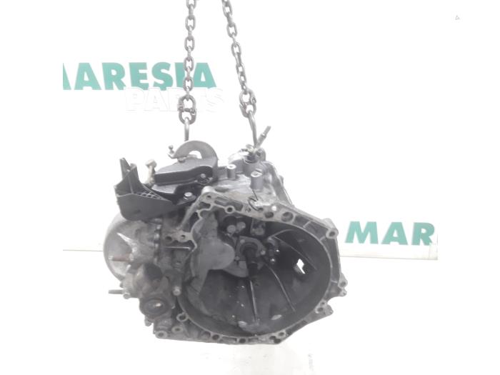 Gebrauchte Getriebe Peugeot Partner (GC/GF/GG/GJ/GK) 1.6 HDI 75 16V Preis € 320,65 Mit Mehrwertsteuer angeboten von Maresia Parts