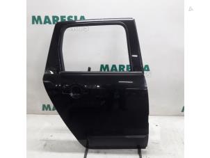 Używane Drzwi prawe tylne wersja 4-drzwiowa Citroen C3 Picasso (SH) 1.6 HDi 16V 90 Cena € 262,50 Procedura marży oferowane przez Maresia Parts