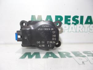 Usados Motor de válvula de calefactor Citroen C5 II Break (RE) 2.0 HDiF 16V Precio € 25,00 Norma de margen ofrecido por Maresia Parts
