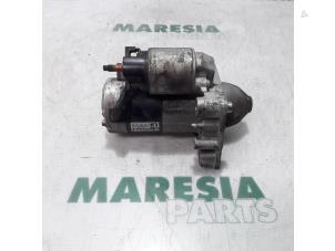 Używane Rozrusznik Citroen C3 Picasso (SH) 1.6 HDi 16V 90 Cena € 50,00 Procedura marży oferowane przez Maresia Parts