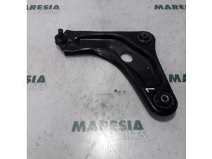Usagé Bras de suspension bas avant gauche Citroen C3 Picasso (SH) 1.6 HDi 16V 90 Prix € 35,00 Règlement à la marge proposé par Maresia Parts