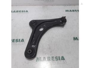 Used Front lower wishbone, right Citroen C3 Pluriel (HB) 1.4 Price € 25,00 Margin scheme offered by Maresia Parts
