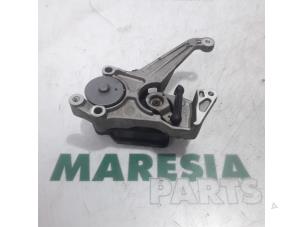 Usagé Clapet tourbillon moteur Alfa Romeo 159 (939AX) 1.9 JTDm 16V Prix € 50,00 Règlement à la marge proposé par Maresia Parts