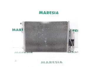 Used Air conditioning condenser Renault Clio II (BB/CB) 1.4 16V Price € 50,00 Margin scheme offered by Maresia Parts