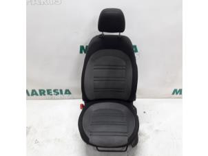 Used Seat, left Fiat Punto Evo (199) 1.3 JTD Multijet 85 16V Euro 5 Price € 105,00 Margin scheme offered by Maresia Parts