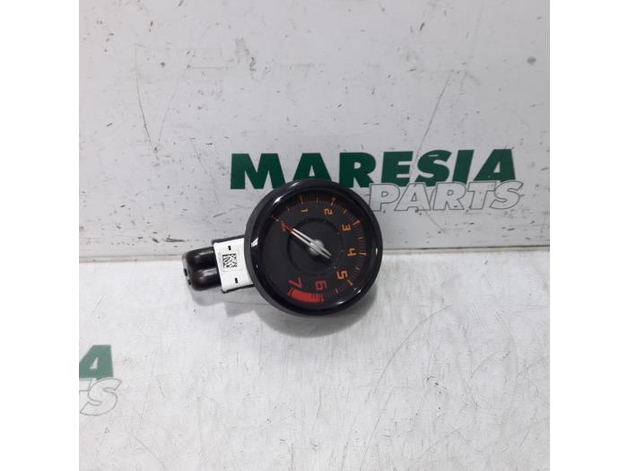 Tachometer