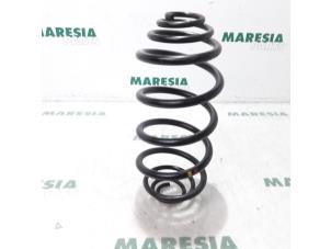 Used Rear coil spring Renault Kangoo Express (FW) 1.5 dCi 90 FAP Price € 42,00 Margin scheme offered by Maresia Parts