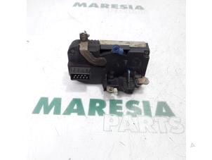Gebrauchte Türschlossmechanik 4-türig links vorne Citroen Xantia (X1/2) 1.8i X,SX Preis € 25,00 Margenregelung angeboten von Maresia Parts