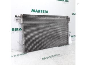 Usagé Condenseur de climatisation Renault Espace (JK) 2.0 dCi 16V 150 FAP Prix € 50,00 Règlement à la marge proposé par Maresia Parts