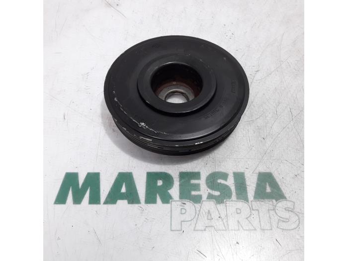 Gebrauchte Kurbelwelle Riemenscheibe Renault Megane II Grandtour (KM) 1.6 16V Preis € 20,00 Margenregelung angeboten von Maresia Parts