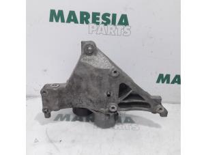 Usagé Support (divers) Fiat 500 (312) 1.2 69 Prix € 45,00 Règlement à la marge proposé par Maresia Parts