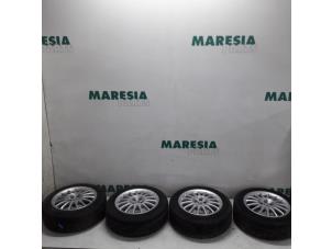 Gebrauchte Sportvelgenset + winterbanden Alfa Romeo GT (937) 1.9 JTD 16V Multijet Preis € 262,50 Margenregelung angeboten von Maresia Parts