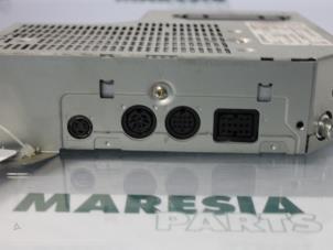 Used Radio Renault Espace (JE) 2.2 dT 12V Price € 50,00 Margin scheme offered by Maresia Parts