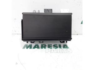 Używane Wzmacniacz radiowy Peugeot 407 SW (6E) 2.0 HDiF 16V Cena € 50,00 Procedura marży oferowane przez Maresia Parts