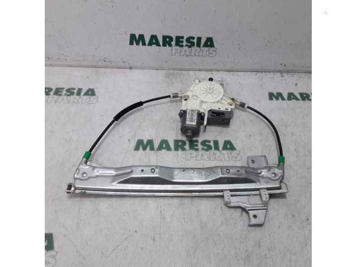 Peugeot 407 Rear door window mechanisms 4-door, left stock