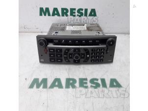 Used Radio CD player Peugeot 407 SW (6E) 2.0 HDiF 16V Price € 262,50 Margin scheme offered by Maresia Parts