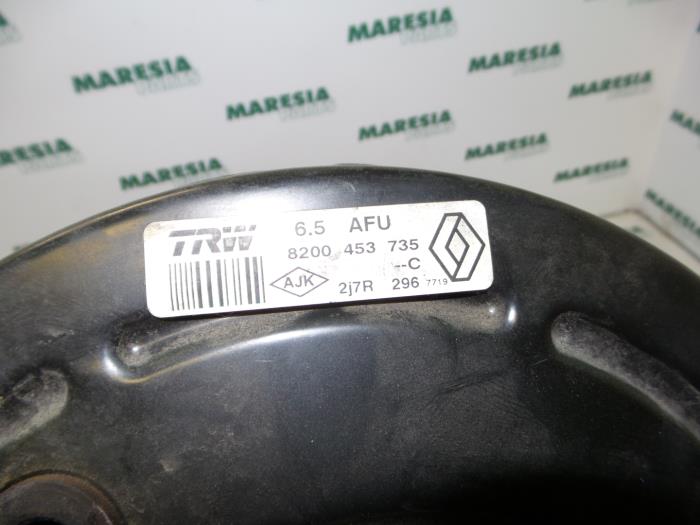 Servo frein d'un Renault Scénic II (JM) 1.6 16V 2005