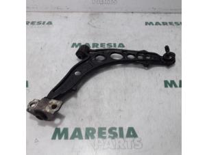 Used Front lower wishbone, right Fiat Barchetta (183) 1.8 16V Price € 20,00 Margin scheme offered by Maresia Parts