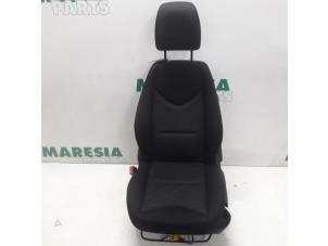 Gebrauchte Sitz links Peugeot 308 SW (4E/H) 1.6 VTI 16V Preis € 85,00 Margenregelung angeboten von Maresia Parts